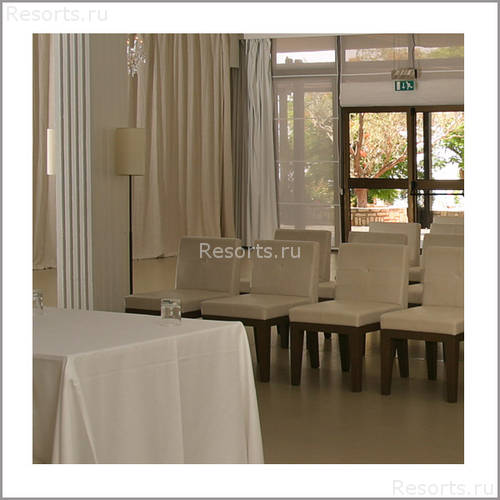 Almyra Hotel 76